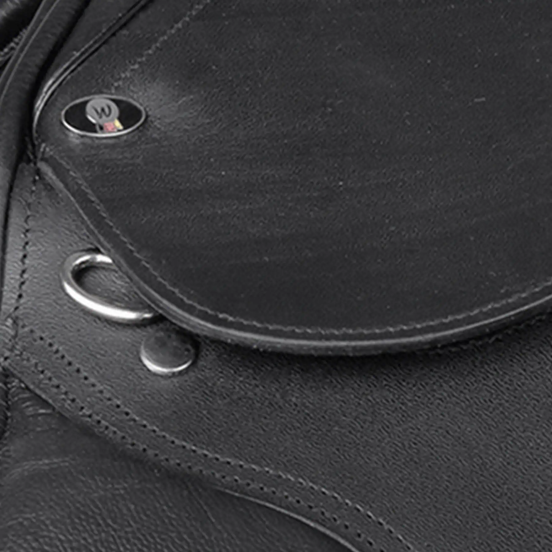 Comfort Jumping Saddle, Leather black 17.5" / 44 cm